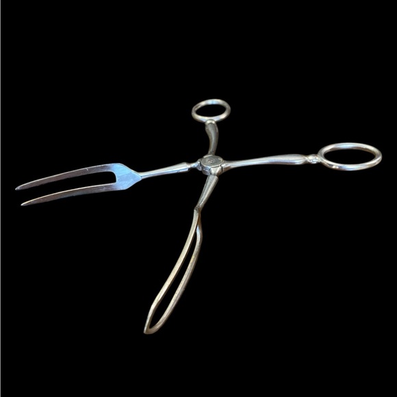 Antique Silver Plated Serving Tongs - Picture 3 of 7